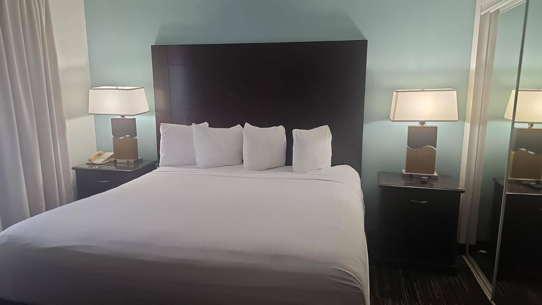 אורלנדו Montreal Suites מראה חיצוני תמונה