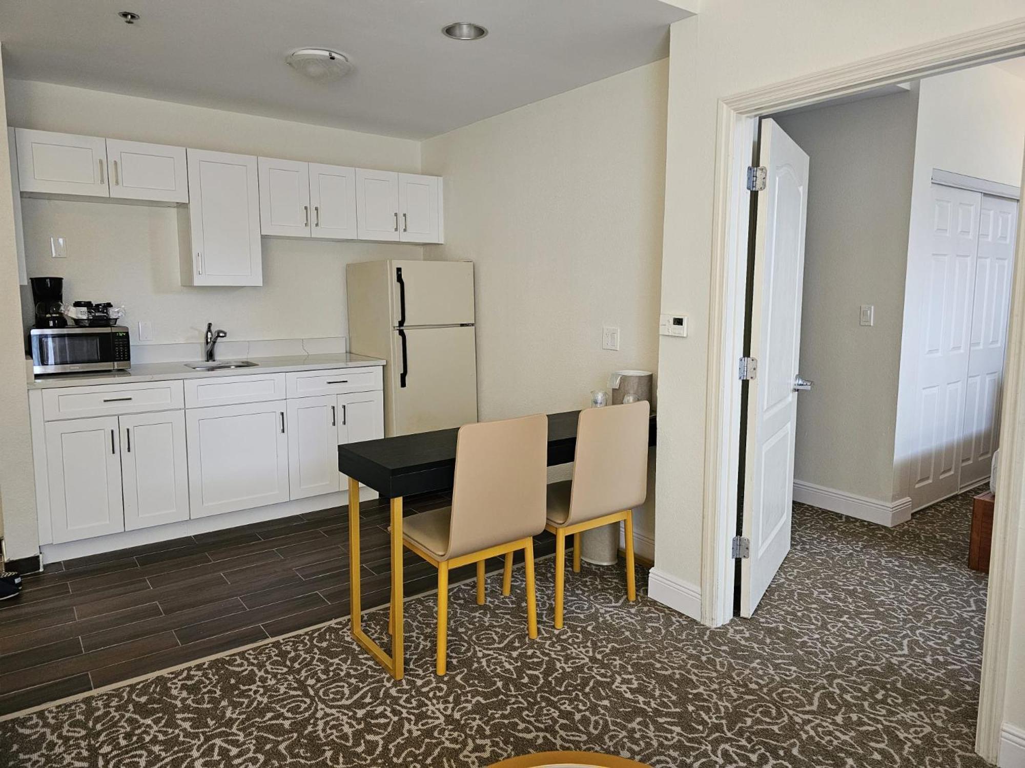 אורלנדו Montreal Suites מראה חיצוני תמונה