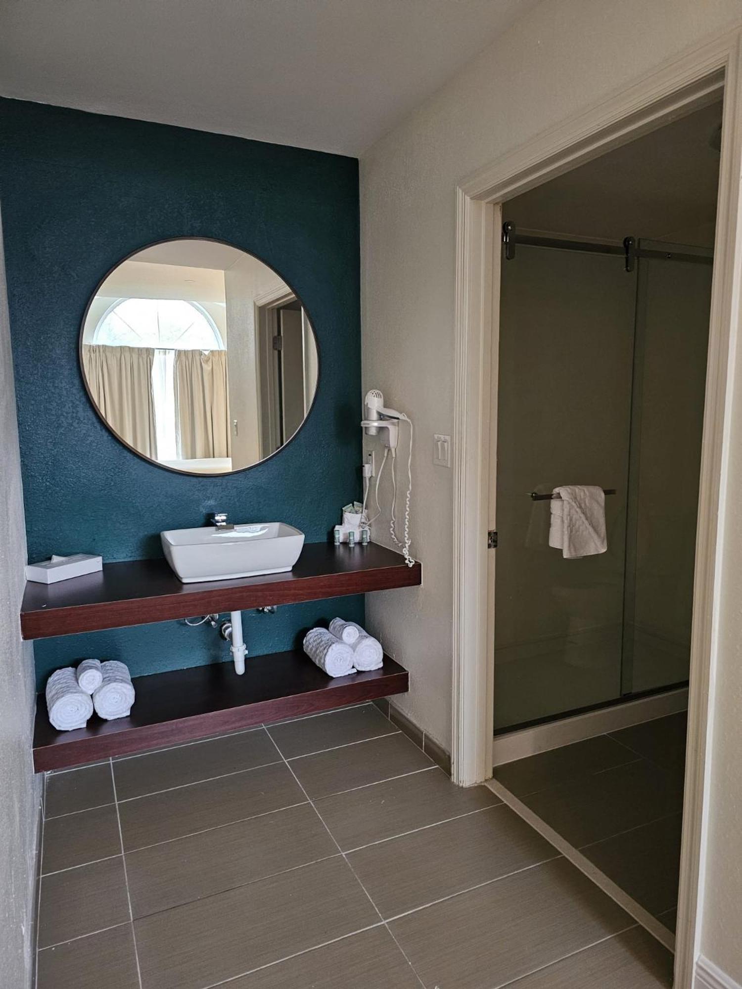אורלנדו Montreal Suites מראה חיצוני תמונה