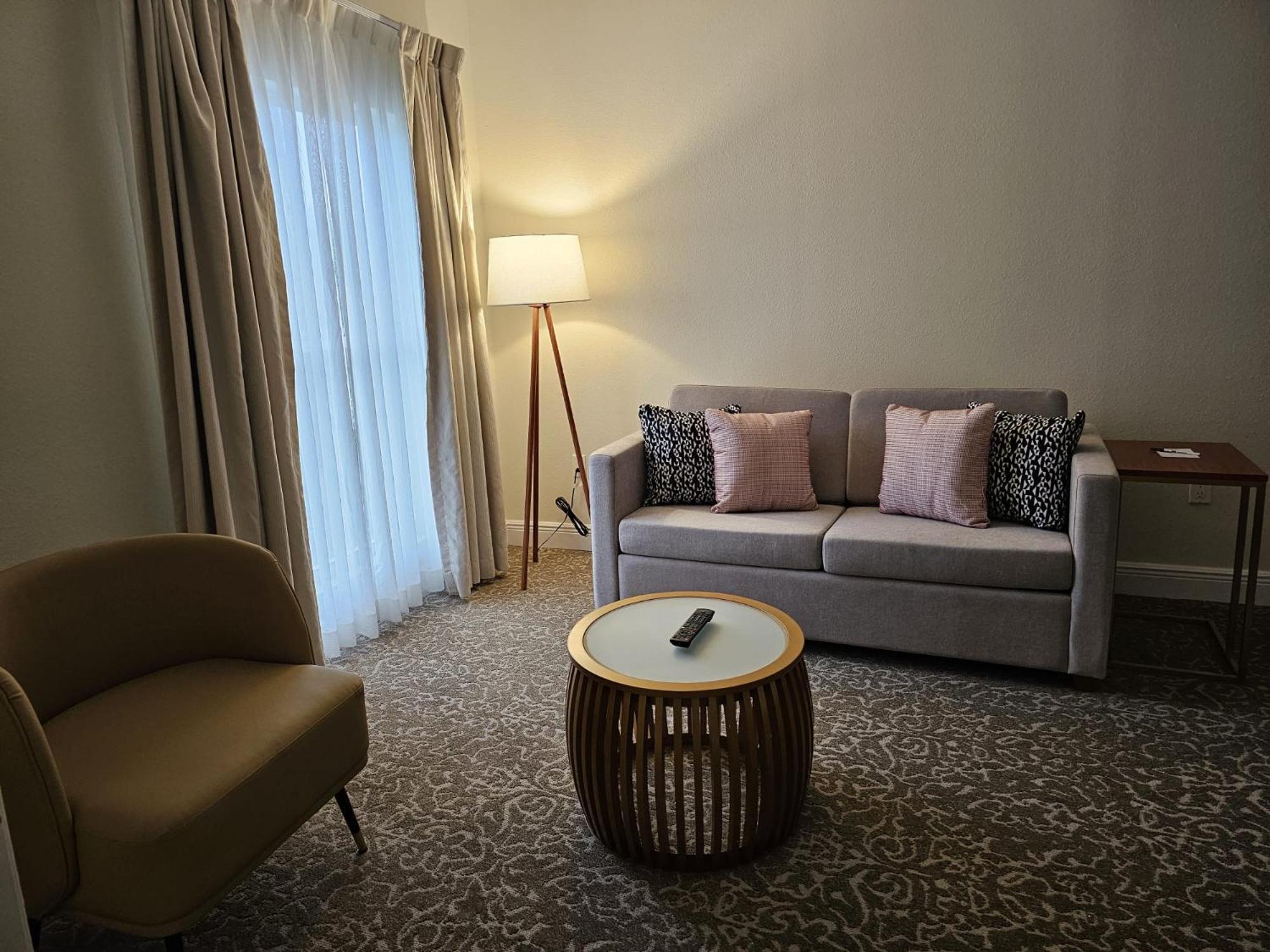 אורלנדו Montreal Suites מראה חיצוני תמונה